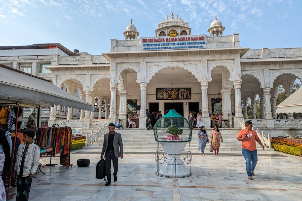 Navgraha Shanti Navgraha Shanti Pooja is a Vedic ritual performed to pacify the nine planets and mitigate their adverse influences on one's life. It aims to restore balance, enhance well-being, and bring prosperity and success.Learn more