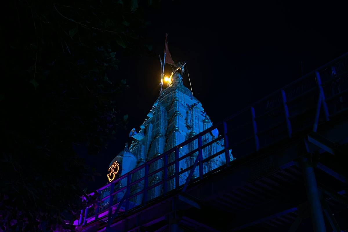 Navgraha Shanti Navgraha Shanti Pooja is a Vedic ritual performed to pacify the nine planets and mitigate their adverse influences on one's life. It aims to restore balance, enhance well-being, and bring prosperity and success.Learn more