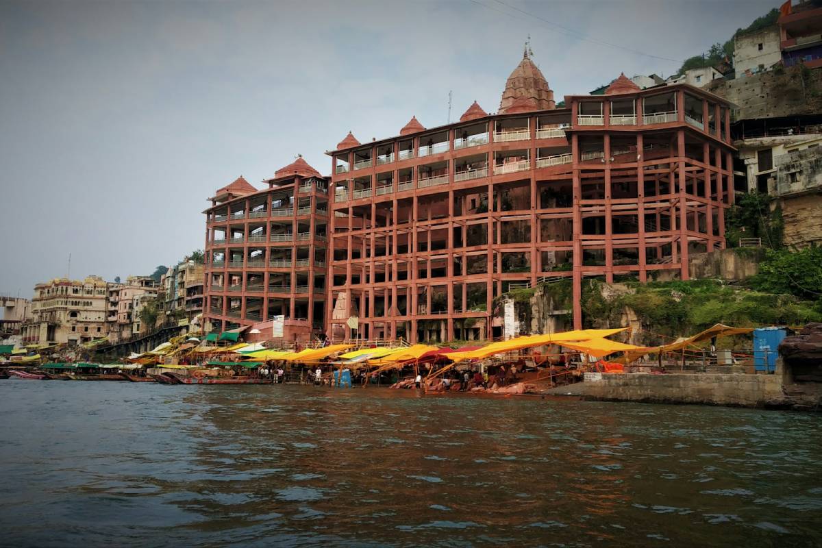 Navgraha Shanti Navgraha Shanti Pooja is a Vedic ritual performed to pacify the nine planets and mitigate their adverse influences on one's life. It aims to restore balance, enhance well-being, and bring prosperity and success.Learn more